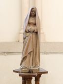 statue  : Vierge Marie (demi-nature)