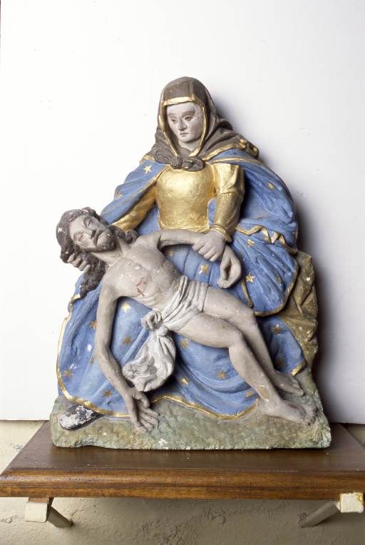 groupe sculpté : Vierge de Pitié