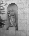2 statues : saint Pierre et saint Paul