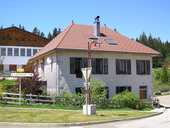 école, puis fromagerie, actuellement maison