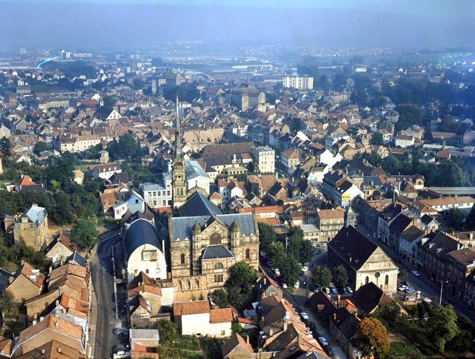 université, église paroissiale Saint-Maimboeuf