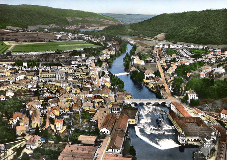 usine de transformation des métaux et de petite métallurgie Peugeot Aînés et Jackson Frères, puis Peugeot et Cie, actuellement laminoir Aperam, centrale hydroélectrique, ateliers municipaux et logements