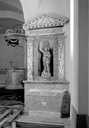 2 autels, 2 retables (autels secondaires)
