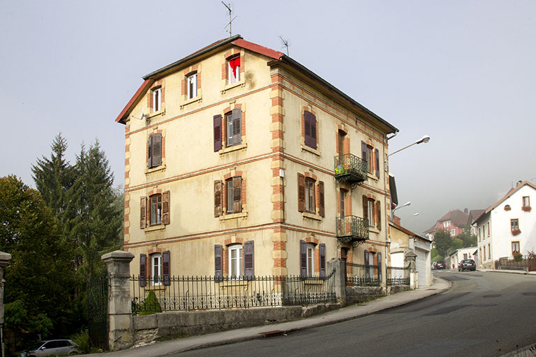 immeuble et atelier d'horlogerie Marius Comte et Fils