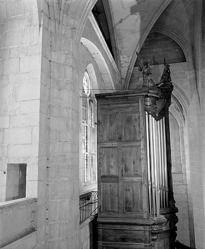 église abbatiale de l'abbaye Saint-Oyend, actuellement cathédrale Saint-Pierre, Saint-Paul et Saint-André