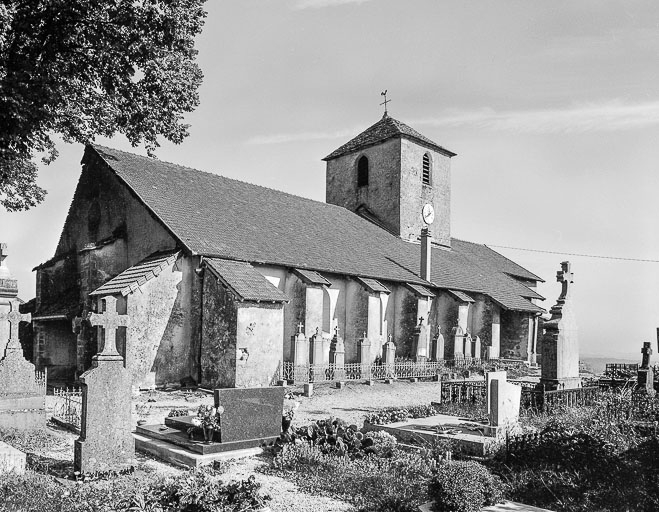 église paroissiale Saint-Maur et de la Sainte-Trinité