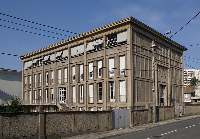usine d'horlogerie (usine de montres) Raymond Dodane