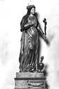 statue : sainte Philomène