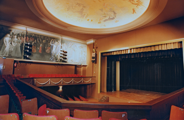 maison du peuple et théâtre municipal