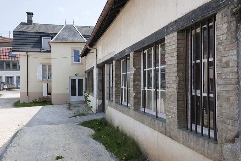 usine de petite métallurgie Tulout, puis Devaux-Meinen et Cie, Wetstein et Peuquet, puis Bosserdet-Levin, puis Bertin