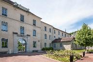 dépôt de mendicité, puis hospice, collège d'enseignement technique, lycée d'enseignement professionnel, actuellement lycée professionnel Montciel