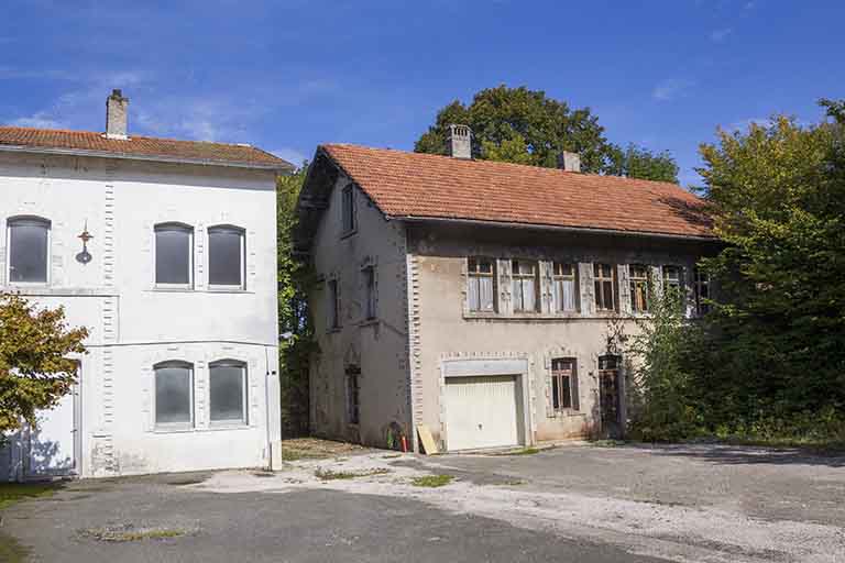 usine d'horlogerie (usine de boîtes de montre) et de traitement de surface des métaux Étienne Bourgeois