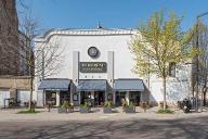 cinéma l'Alhambra, actuellement brasserie (restaurant) Au Bureau