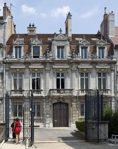 9, rue Charles Nodier