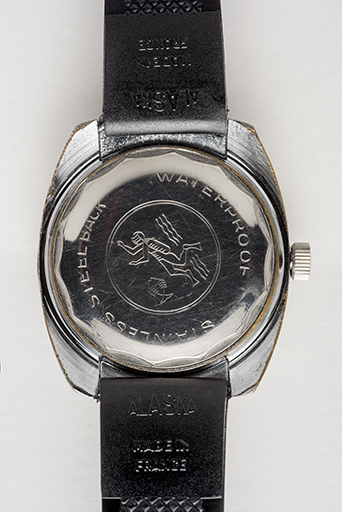 montre-bracelet mécanique de plongée Edma