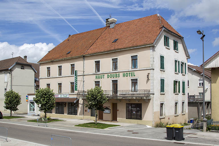 usine d'horlogerie (usine de montres et de fournitures pour l’horlogerie) Binétruy et hôtel de la Poste