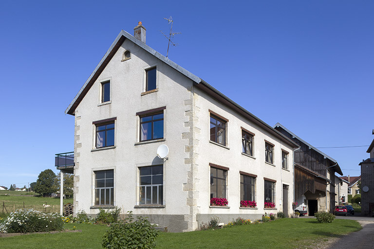 immeuble, magasin de commerce, forge et fonderie Louvet, usine de fournitures pour l'horlogerie Guillaume puis Cupillard