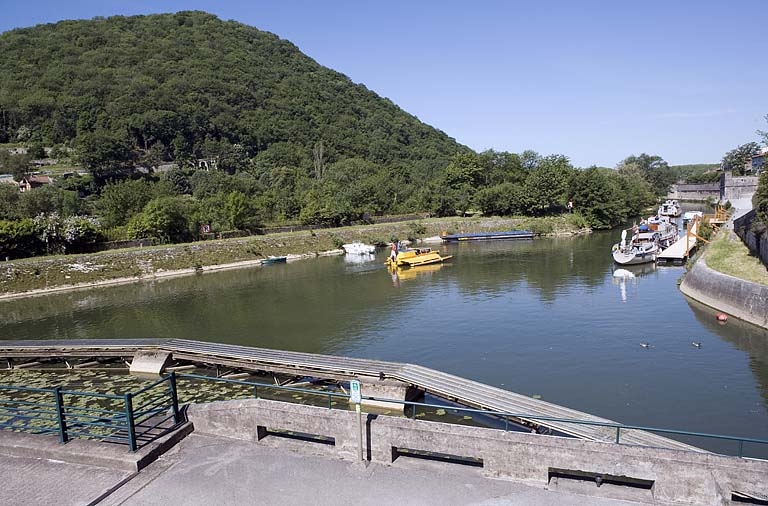 gare d'eau de Tarragnoz (canal du Rhône au Rhin)