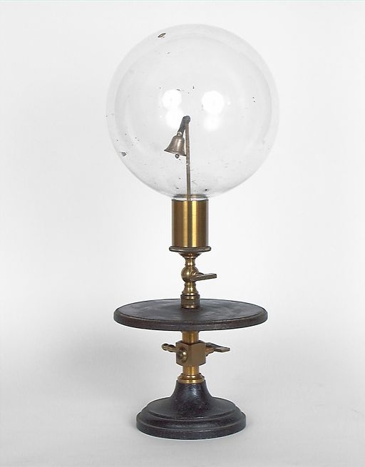 instrument de démonstration en acoustique : cloche à vide
