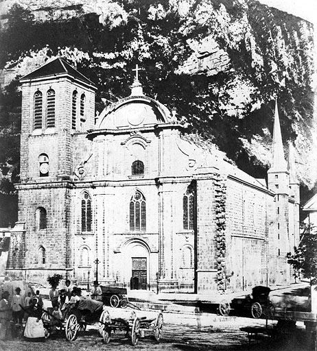 église abbatiale de l'abbaye Saint-Oyend, actuellement cathédrale Saint-Pierre, Saint-Paul et Saint-André