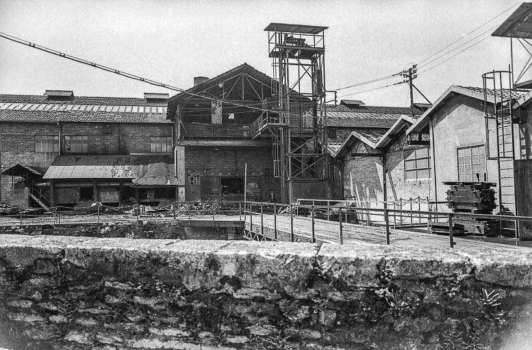 usine métallurgique, puis fonderie dite Fonderies de Scey-sur-Saône et Vy-le-Ferroux, puis Fonderie de Scey-sur-Saône
