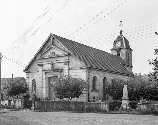 église paroissiale Saint-Pierre et Saint-Paul