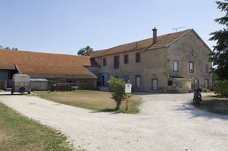 féculerie coopérative de Francalmont, puis porcherie, actuellement élevage et commerce de viande