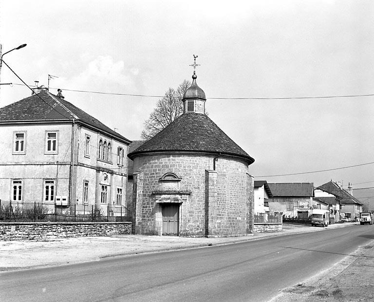 église paroissiale Saint-Antoine