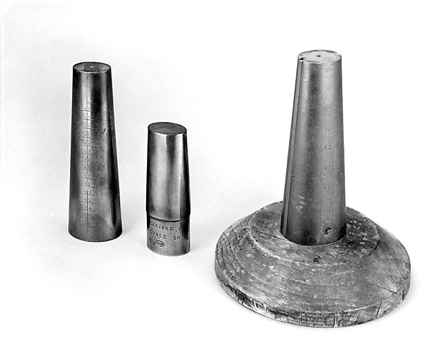 3 calibres pour cercles de lunettes dits triboulets