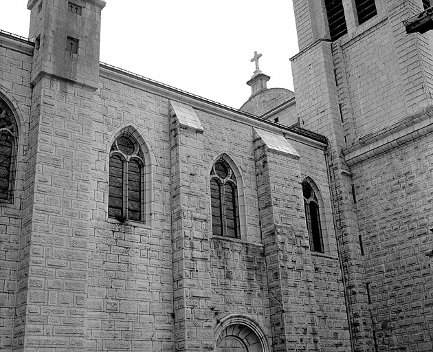 église abbatiale de l'abbaye Saint-Oyend, actuellement cathédrale Saint-Pierre, Saint-Paul et Saint-André