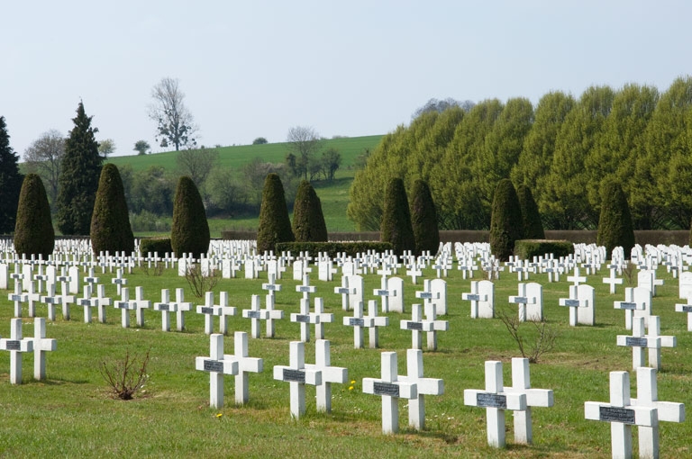 cimetière de militaires dit nécropole nationale