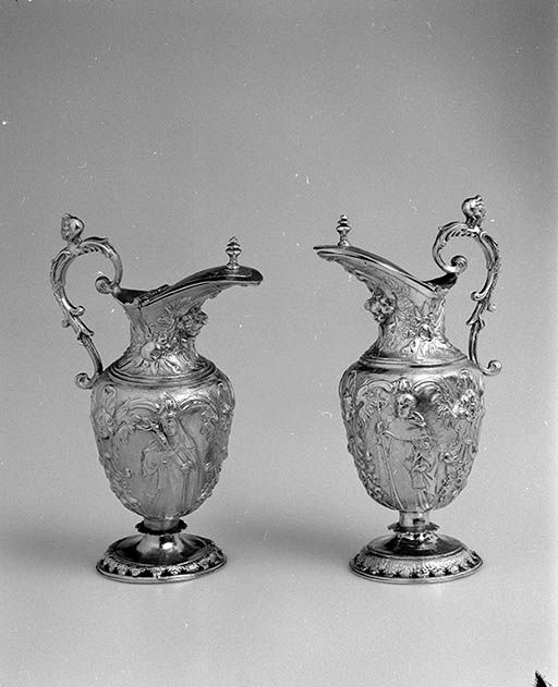 ensemble de burettes des Jacobines