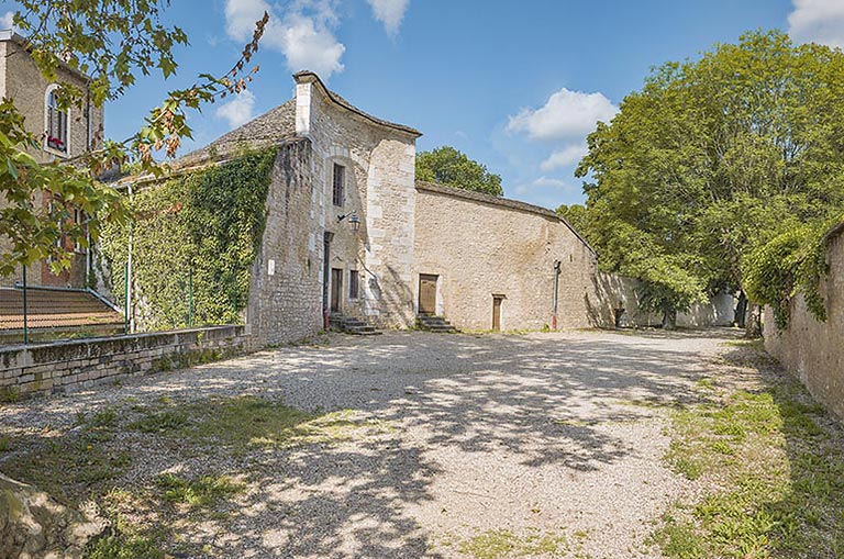 tour de l'hôtel-Dieu