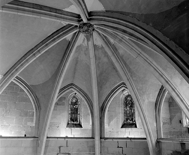 église abbatiale de l'abbaye Saint-Oyend, actuellement cathédrale Saint-Pierre, Saint-Paul et Saint-André