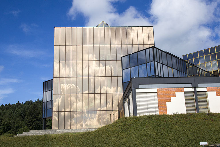 usine d'horlogerie (usine de montres), fonderie et usine de petite métallurgie (usine de bijouterie et joaillerie) Christian Bernard