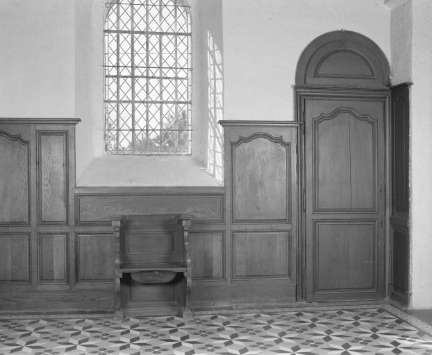 lambris de demi-revêtement