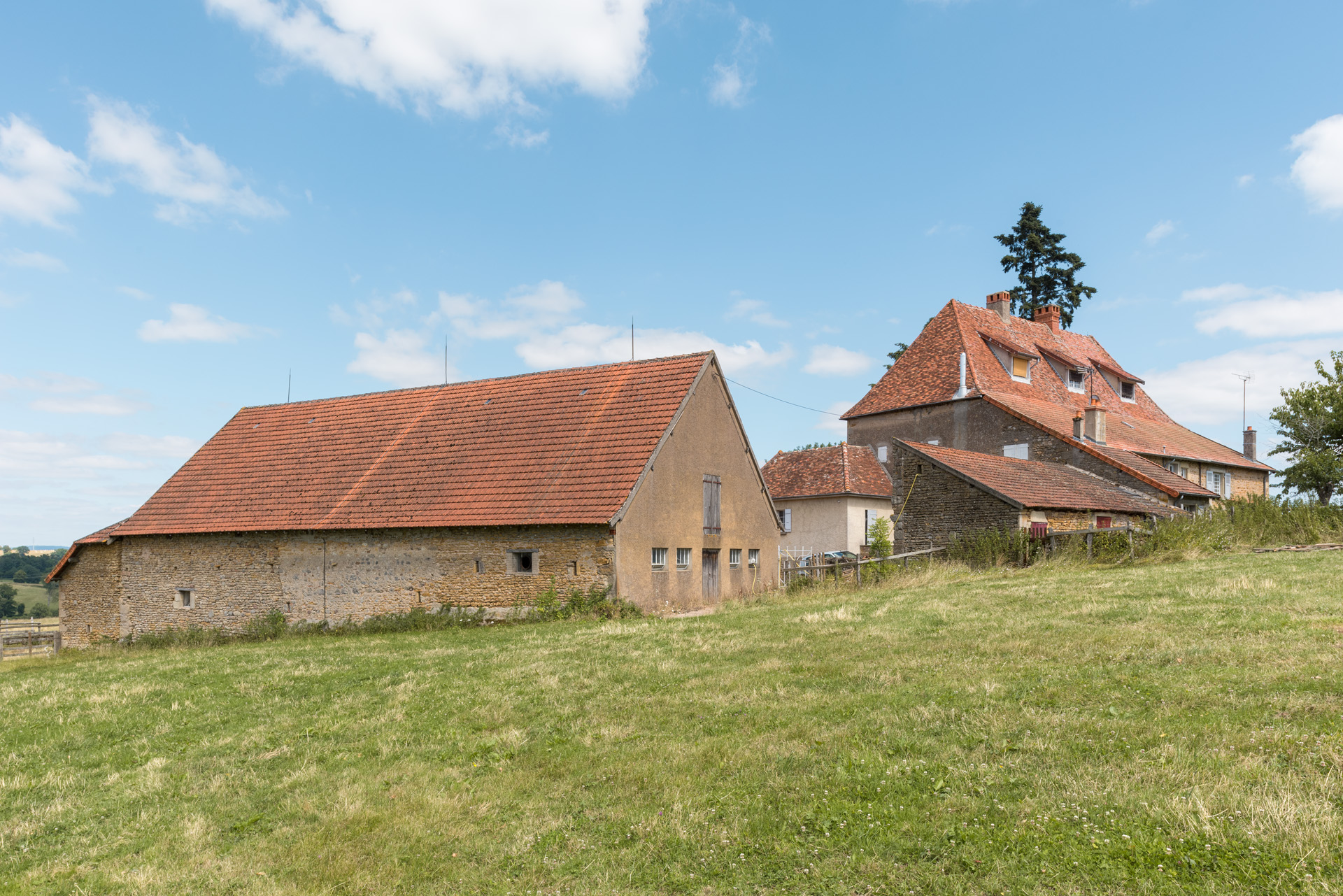 Demeure et ferme de Montgiraud