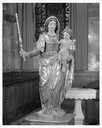 statue : Vierge à l'Enfant