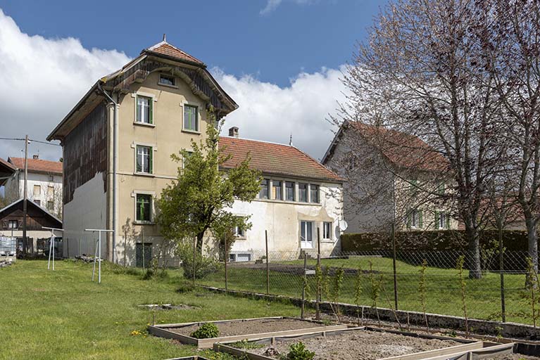 maison et atelier d’horlogerie de Constant Prêtre puis de décolletage de Pierre Prêtre