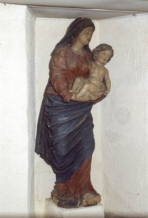statue : Vierge à l'Enfant