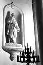 2 statues : le Sacré-Coeur de Jésus et le Sacré-Coeur de la Vierge