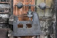 machine à forger libre (presse à balancier Grosperrin)