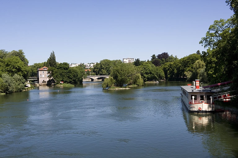site d'écluse n° 50 de Saint-Paul (canal du Rhône au Rhin)