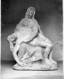groupe sculpté : Vierge de Pitié