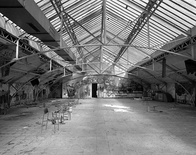 usine à papier de la société des Papeteries Bisontines, usine de fibres artificielles et synthétiques dite usine des Soieries puis de la Rhodiacéta