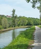digue au Meignen (canal du Nivernais)