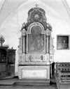 autel, retable (autel secondaire), fonts baptismaux