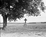 croix de chemin dite la Croix Rouge