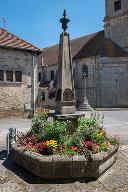 fontaine de la rue de la Croix de Pierre