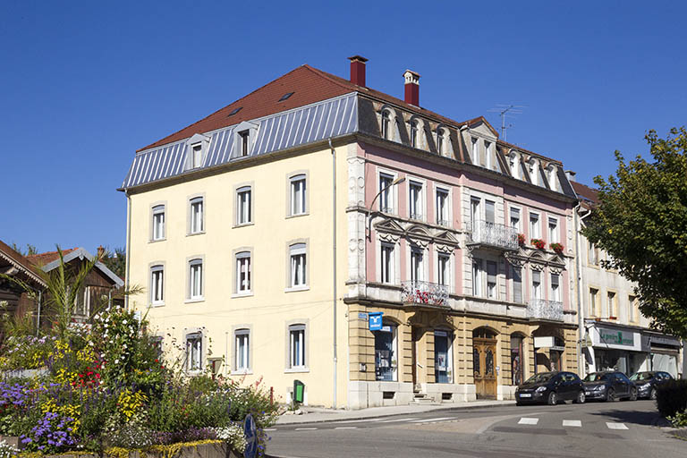 immeuble et usines d'horlogerie Les Fils d’Edouard Wetzel puis Montres Thalès et de bracelets de montre Schoepf et Cie